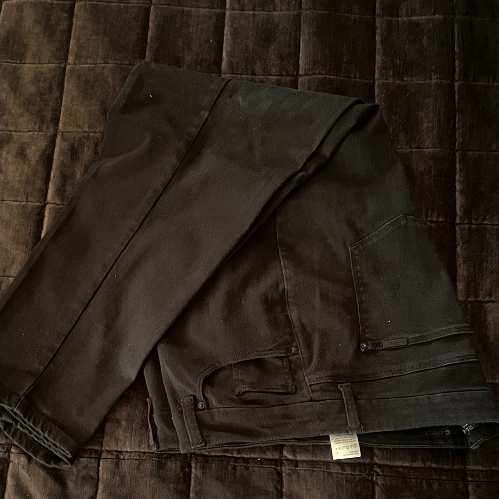 Chico's Black Ankle & Cropped Jeans